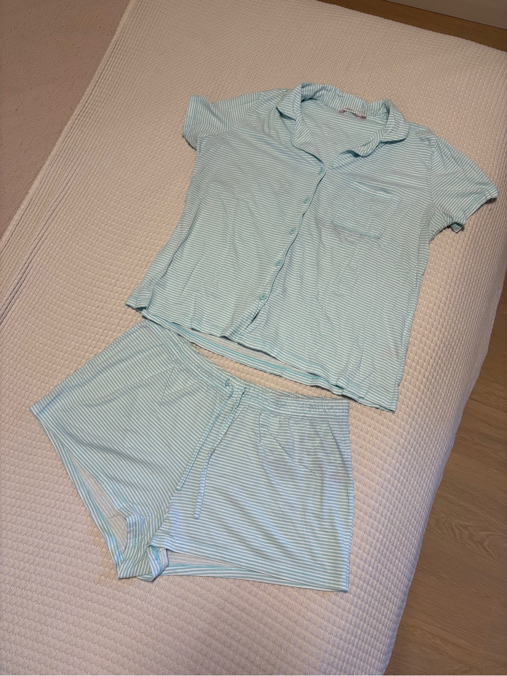 La Vie En Rose Light Blue Stripe Short Sleeve Pajama Set
